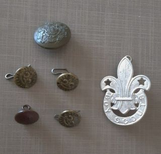 Vintage Boy Scout Canada Brass Buttons British Boy Scout Hat Pin & Others