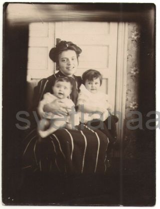 1920s Three Girls Women Mother Children Two Little Sisters Russian Vintage Photo