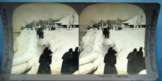 Niagara Photo Stereoview - People On Path To Prospect Point In Winter