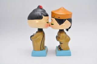 Vintage Japanese Figurines Bobble Heads Bobbling Kimono Geisha Kissing Nodders