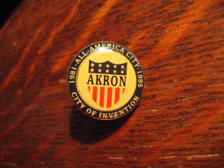 Akron Oh Lapel Pin - Vintage 1985 All America City Of Invention Ohio Usa Hat Pin