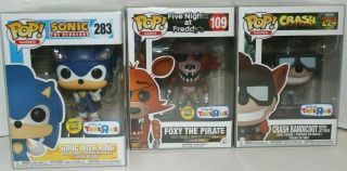 Funko Pop Games Sonic The Hedgehog 283 Toys R Us Exclusive,  Crash,  Foxy