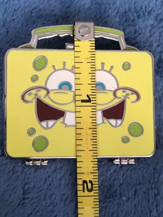 Universal Studios 2009 Spongebob Squarepants Suitcase LE - 500 Trading Pin (375) 5
