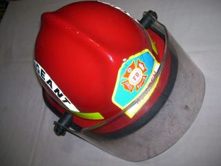 Cairns Brother Red Sergeant Fire Department Fireman Helmet Metro N660c Shield