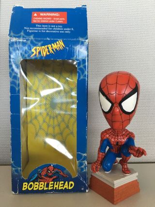 Marvel Spider - Man Bobble Head 2001 Display Collectible