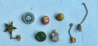 8 Vintage Girl Scout Pins - Gs Usa Star 50 Year 10 5 First Class Scouts Pin