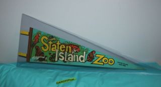 Vintage Staten Island Zoo N.  Y.  York Pennant