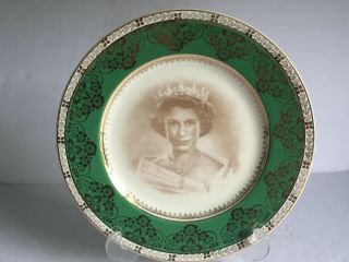 1953 Young Queen Elizabeth Ii Coronation Portrait Plate Crown Ducal Green Edge