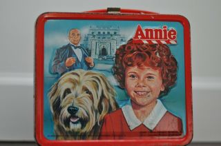 Vintage 1981 Little Orphan Annie Aladdin Metal Lunchbox w/Thermos 2