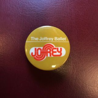 Viintage Joffrey Ballet 1.  5” Pin Back Button