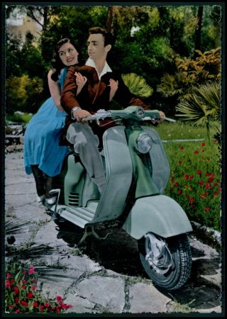 Motorcycle Vespa Scooter Lambretta Pinup Pin Up Love Romance 1950s Postcard Hh