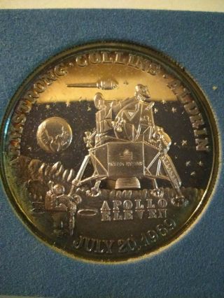 VINTAGE 1969 Apollo 11 Moon Landing.  999 Fine Silver Commemorative Medal 2