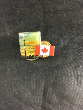Canadian Flag Pin & Toronto Enamel Pin Set Canada Pin Badge Set