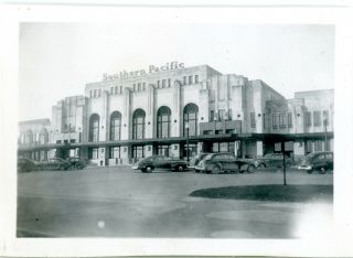 Vintage B/w Photo - Southern Pacific Railroad Station - Houston,  Tx 1947