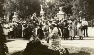 Kj355 Vtg Photo President Harding Funeral Flower Statue,  Marion Oh C 1923