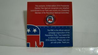 REPUBLICAN NATIONAL COMMITTEE CHALLENGE COIN AND PIN 2016 NIP Donald Trump 3