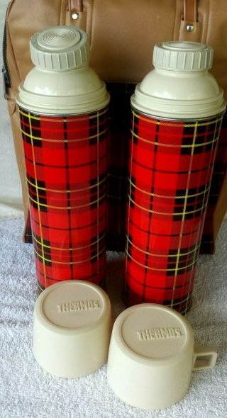 Vintage 1973 Thermos Picnic Set Red Plaid 2 Thermos Sandwich Holder & Bag 14 
