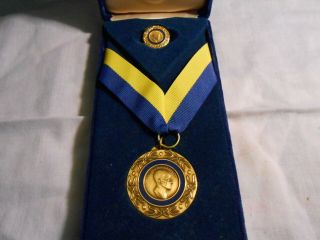 Paul Harris Fellow 1 1/2 " Medal On Ribbon,  Lapel Pin Blue Felt Box