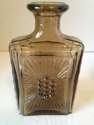 DAR Daughters Of The American Revolution Glass Bottle D.  A.  R.  1979 2