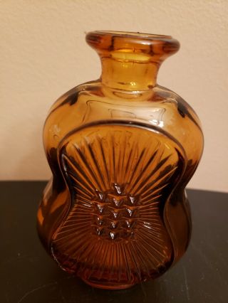 D.  A.  R.  Daughters Of The American Revolution 1979 Amber Bottle Printing 2
