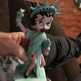 Betty Boop Statue Of Liberty Bobblehead