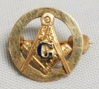 Vintage Solid Yellow 14k Gold Masonic Lapel Pin / Tie Tack - Freemason