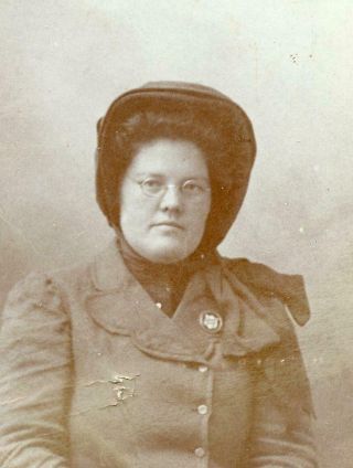 P967 Vtg Photo Booth Woman In Salvation Army Uniform,  Pin C Early 1900 