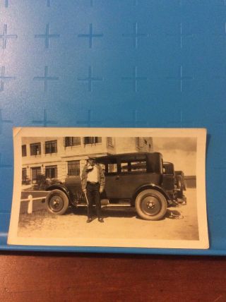 B/w Photo Print 4.  5 X 2.  75 Inches Vintage Car Man In Suit