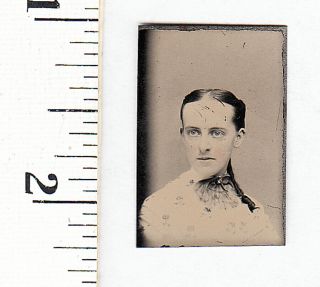 Civil War Era Miniature Gem Tintype Photo.  Pretty Young Woman.  413j