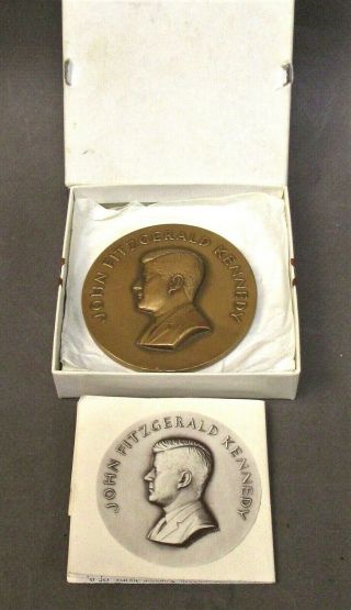 Boxed Jfk John F.  Kennedy 2.  75 " Diameter Bronze Medallion Medallic Art Co.