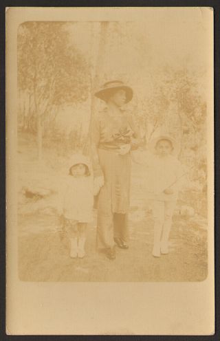Three Female Woman And Girls Outside Old Photo 14x9 Cm 27844