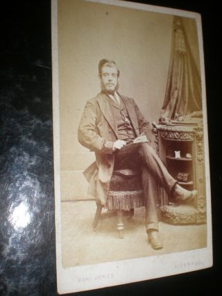 Cdv Old Photograph Man Book By Daniel Jones At Liverpool C1860s Ref 511 (7)