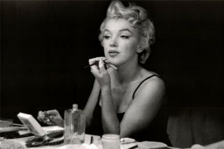 Vintage Hollywood Starlet Marilyn Monroe Show Girl Photo Photograph Reprint 33