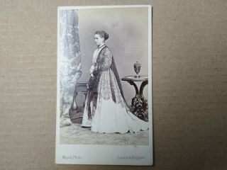 Cdv Carte De Visite Of A Lady By Mayall Of London & Brighton