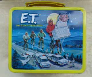 Vintage E.  T.  The Extra Terrestrial 1982 Metal Lunchbox Universal Studios Movie