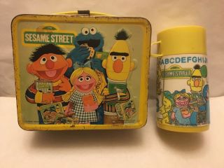 1979 Vintage Sesame Street Metal Lunchbox And Thermos Aladdin