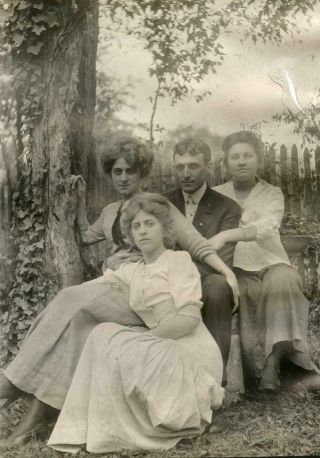 T650 Vtg Photo Young Victorians Posing In The Garden,  Early 1900 