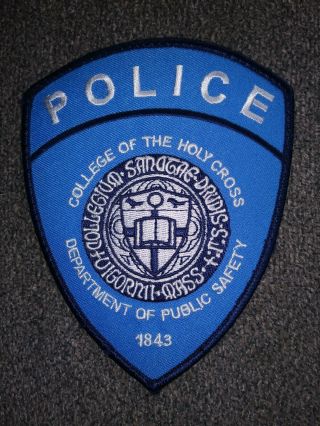 Holy Cross College Worcester Massachusetts Ma Police Patch - O/s