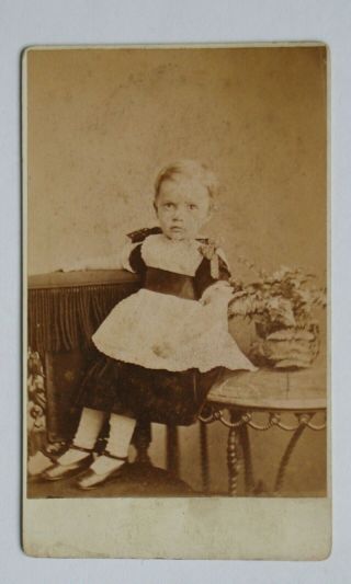Cdv.  A Charming Portrait Of A Young Girl.  J.  Lowndes,  Cheadle,  Staffordshire