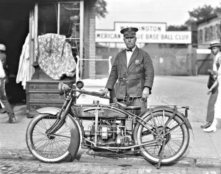 1922 Metro Dc " Henderson Motorcycle " Police Officer 8x10 Photo - Old Cop Picture