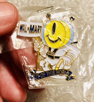 Vintage Walmart Pin - Rare Out Of This World Smiley Alien