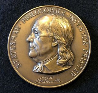 Benjamin Franklin Statesman 3 Inch Diam.  Bronze Medallion Paperweight By Maco