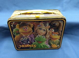 Jim Henson Muppets Show Vintage Metal Tin Lunch Box 1979 Kermit M Piggy Fozzy