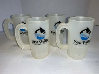 Set Of 4 Vintage Sea World Plastic Mugs