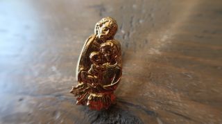 Vintage Gold Tone Religious Catholic Mary Jesus Joseph Lapel Pin 3.  1cm