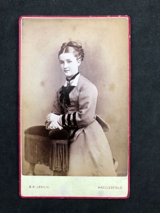 Victorian Carte De Visite Cdv: Young Lady Dated 1875: Leech: Macclesfield