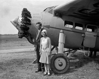 1929 Aviator Charles Lindbergh & Anne Morrow Glossy 8x10 Photo Poster Print