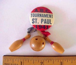 A.  B.  C.  Bowling Tournament St.  Paul Mn 1941 Pinback Dangle Bowling Ball /pins