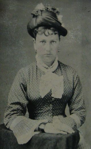 Tintype Photo Of A Lovely Young Woman Wearing A Pretty Calico Dress & Fancy Hat