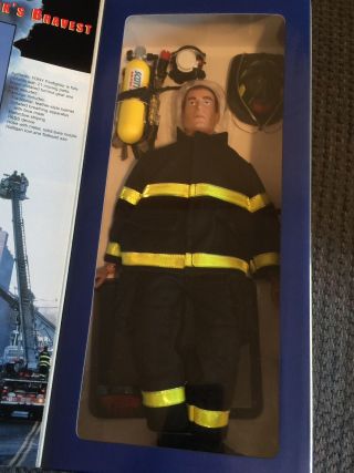 FIRE ZONE FDNY YORK CITY FIRE DEPARTMENT FIREFIGHTER ACTION FIGURE 2